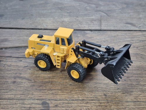 Tracteur pelle volvo - tracteur, joal