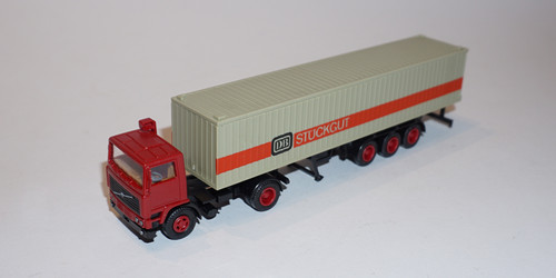 Herpa tracteur volvo f10 - herpa,